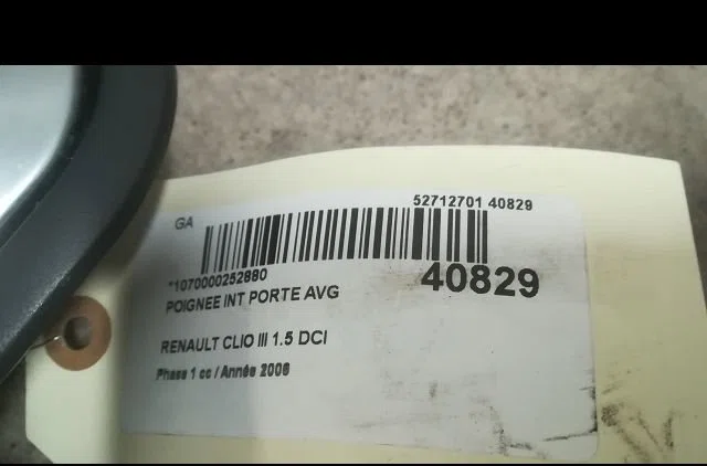 Poignee int porte avg Renault CLIO III (BR0-1, CR0-1) 1.5 dci (br17, cr17) (2005-2012) 5 portes occasion