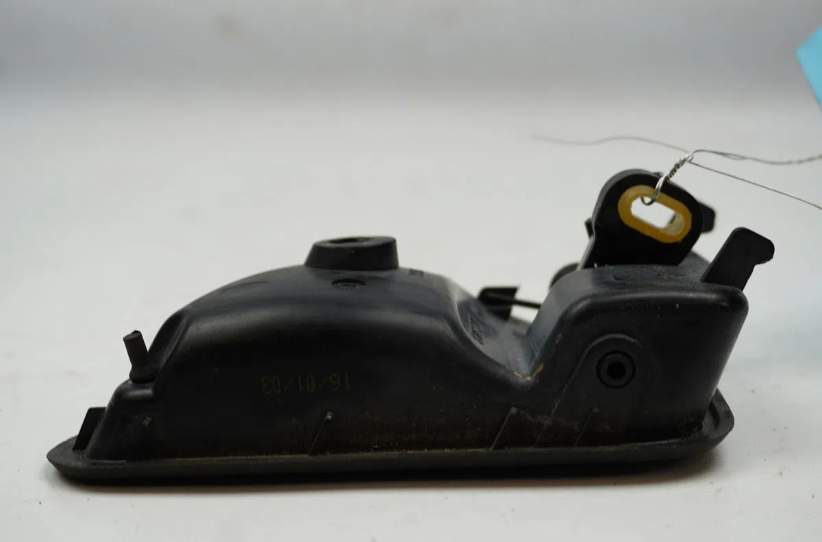 Poignee int porte avg Renault KANGOO (KC0-1_) 1.5 dci (kc07) (2001) occasion