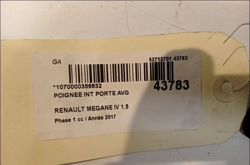 Poignee int porte avg Renault MEGANE IV Estate (K9A-M-N_) 1.5 dci 90 (2016) occasion