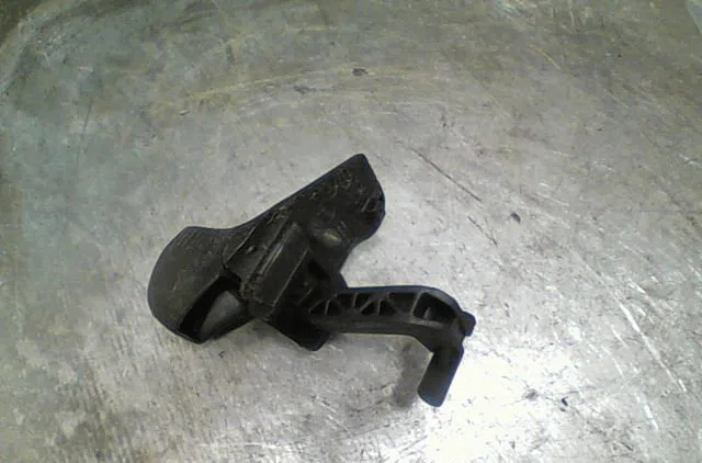 Poignee int porte avg Renault TWINGO I (C06_) 1.2 (c063, c064) (1993-1996) 3 portes occasion