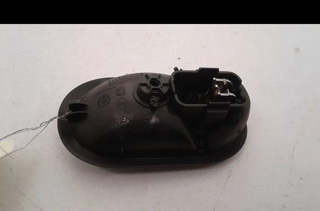 Poignee int porte avg Renault TWINGO II (CN0_) 1.2 (cn0d) (2007-2014) 3 portes occasion