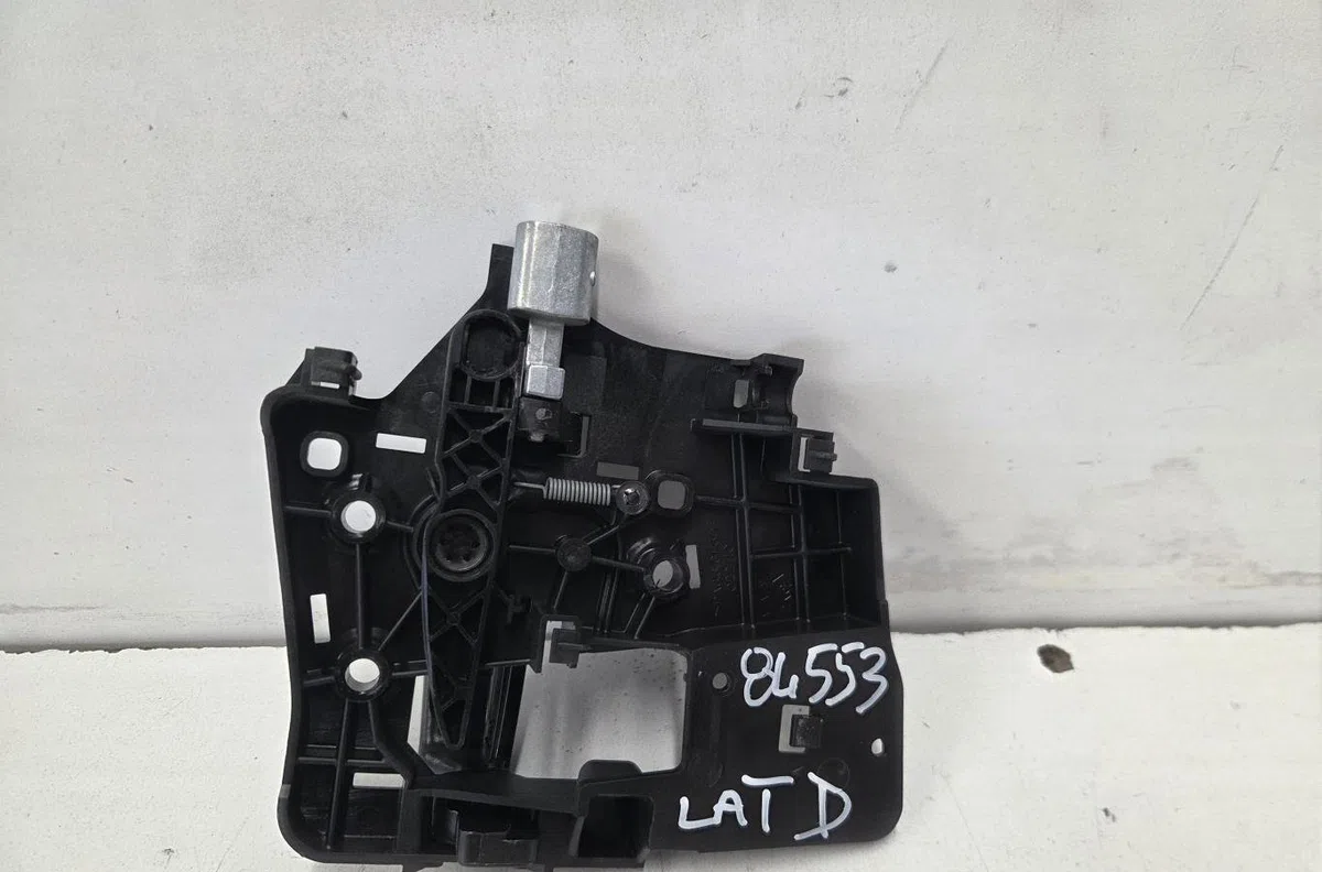 Poignee int porte coulissante d PEUGEOT PARTNER 2 PHASE 1 occasion