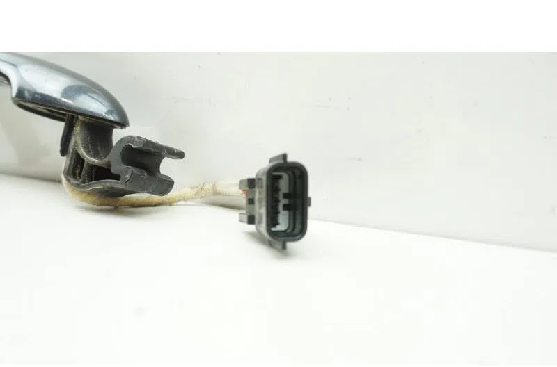 Poignee porte arriere droit pour RENAULT MEGANE 3 PHASE 3