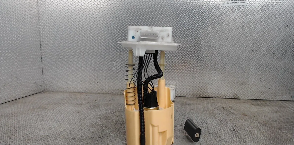 Pompe à carburant électrique Dacia LODGY (JS_) 1.6 sce 100 (2015) occasion