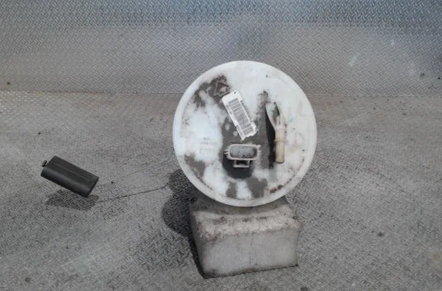Pompe à carburant électrique FORD FIESTA 6  FIESTA 6 PHASE 1 occasion