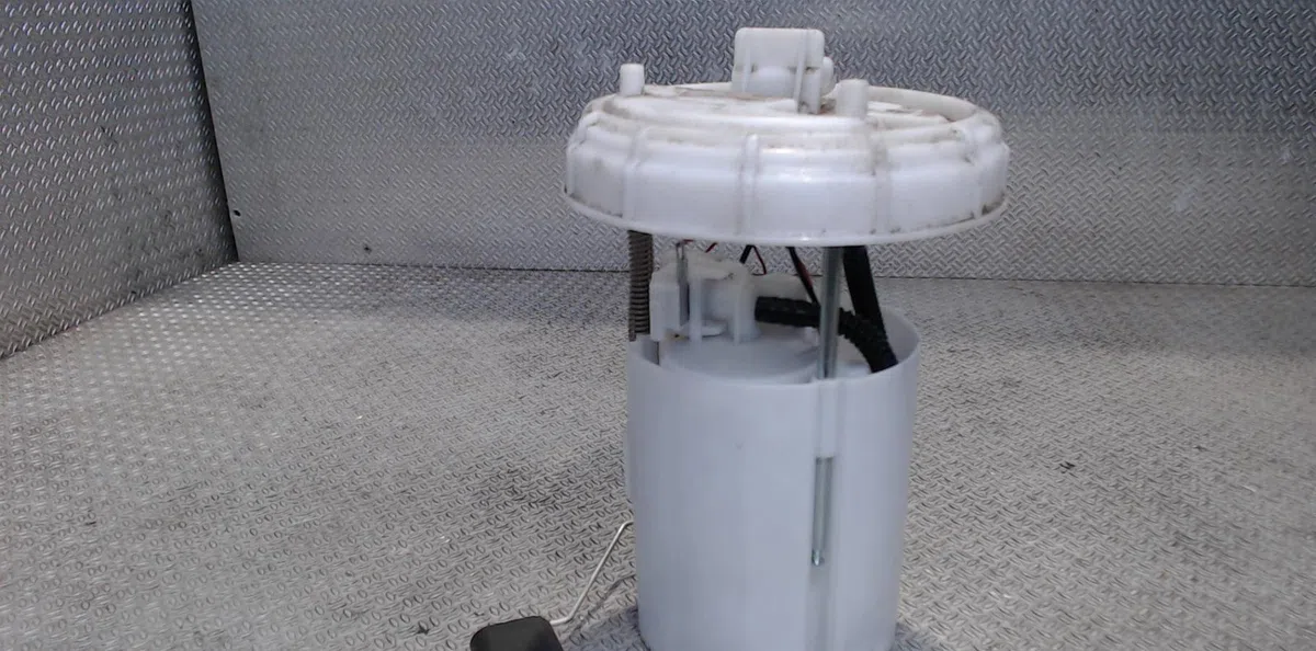 Pompe à carburant électrique OPEL CORSA E  CORSA E occasion