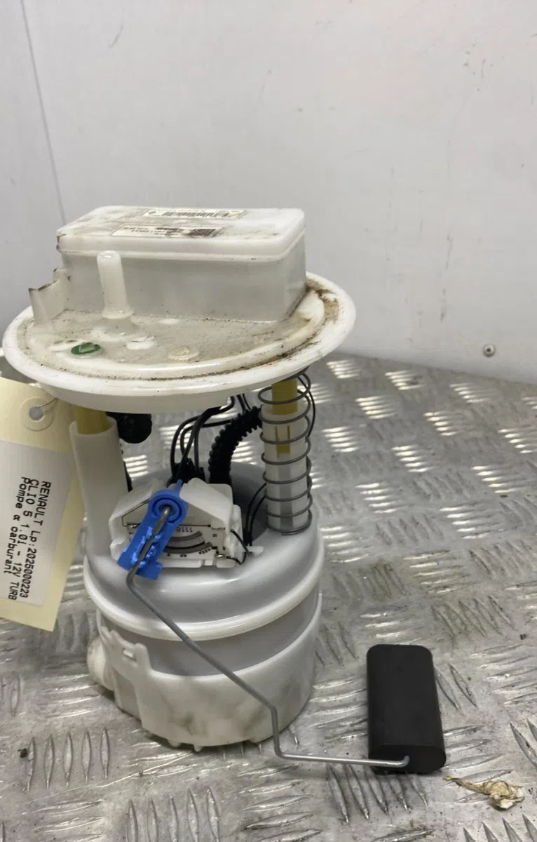 Pompe à carburant électrique RENAULT CLIO 5 PHASE 1 occasion