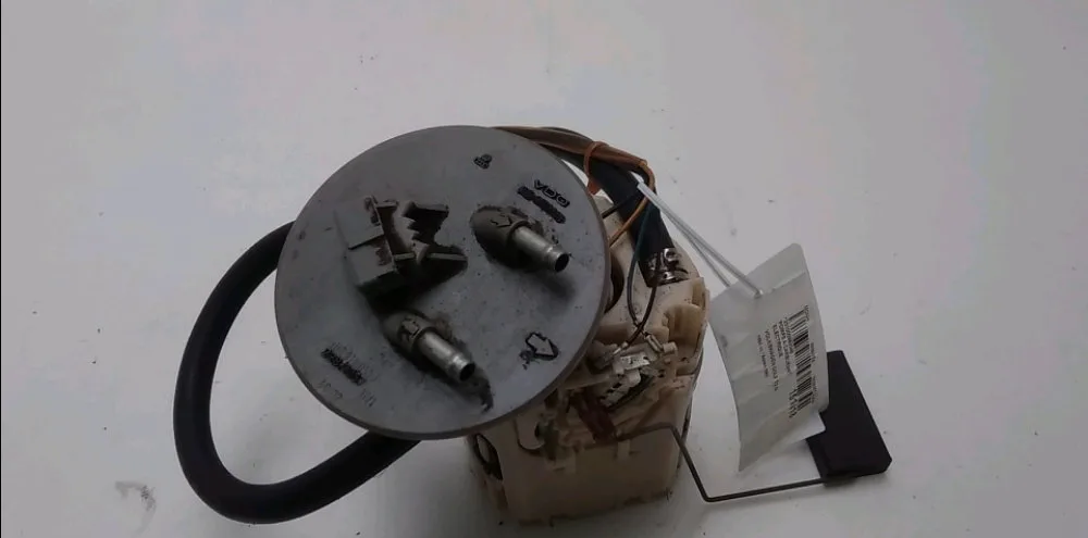 Pompe à carburant électrique Volkswagen GOLF III (1H1) 2.0 (1991-1997) occasion