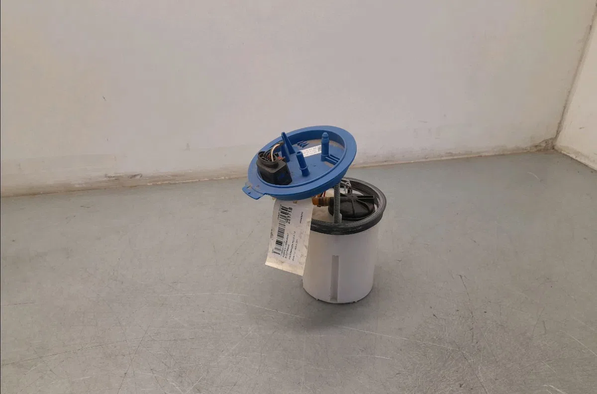 Pompe à carburant électrique Volkswagen POLO VI (AW1, BZ1, AE1) 1.0 tsi (2017) occasion