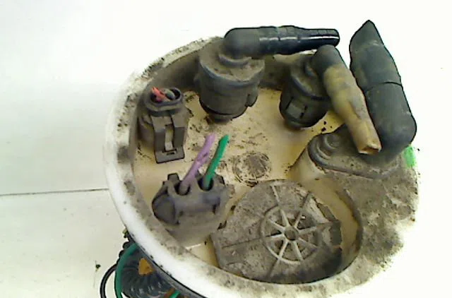 Pompe à carburant immergée ALFA ROMEO 146 occasion