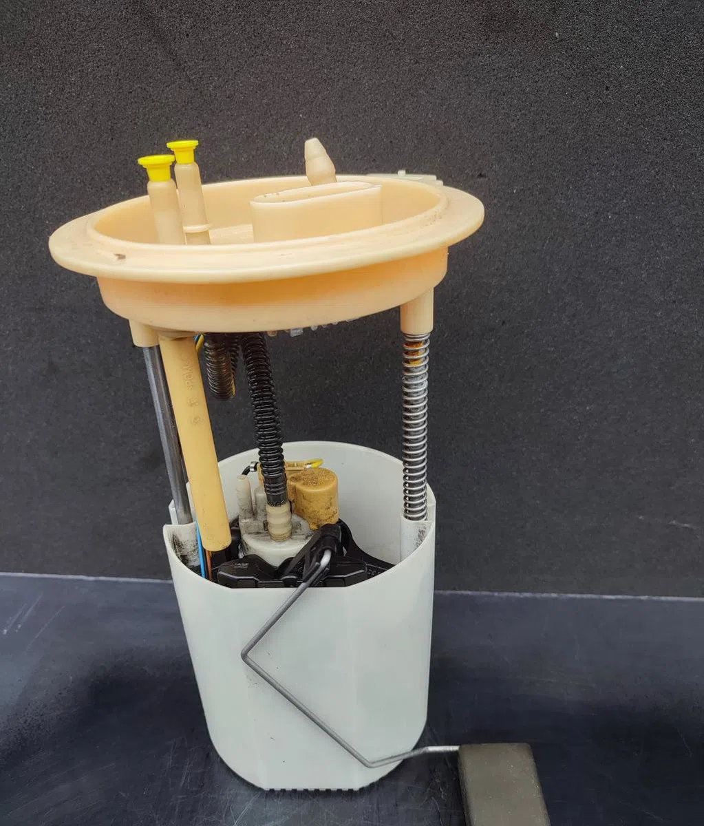 Pompe à carburant immergée AUDI A3 2 PHASE 2 occasion