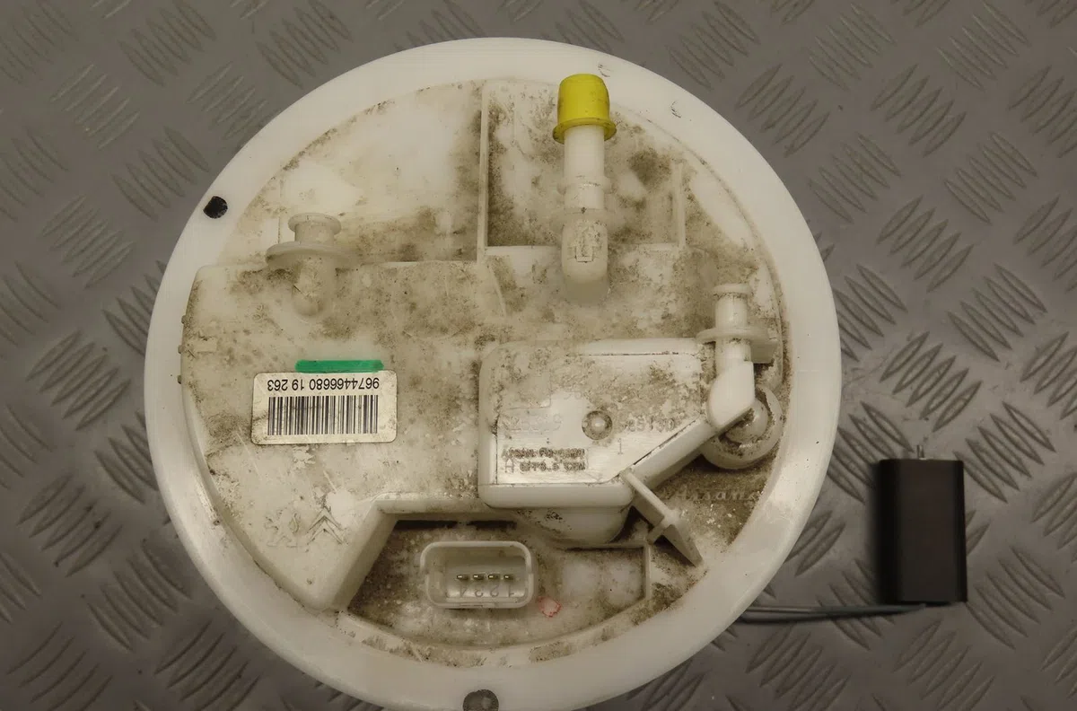 Pompe à carburant immergée Citroen C3 III (SX) 1.2 puretech 82 (2018) 5 portes occasion