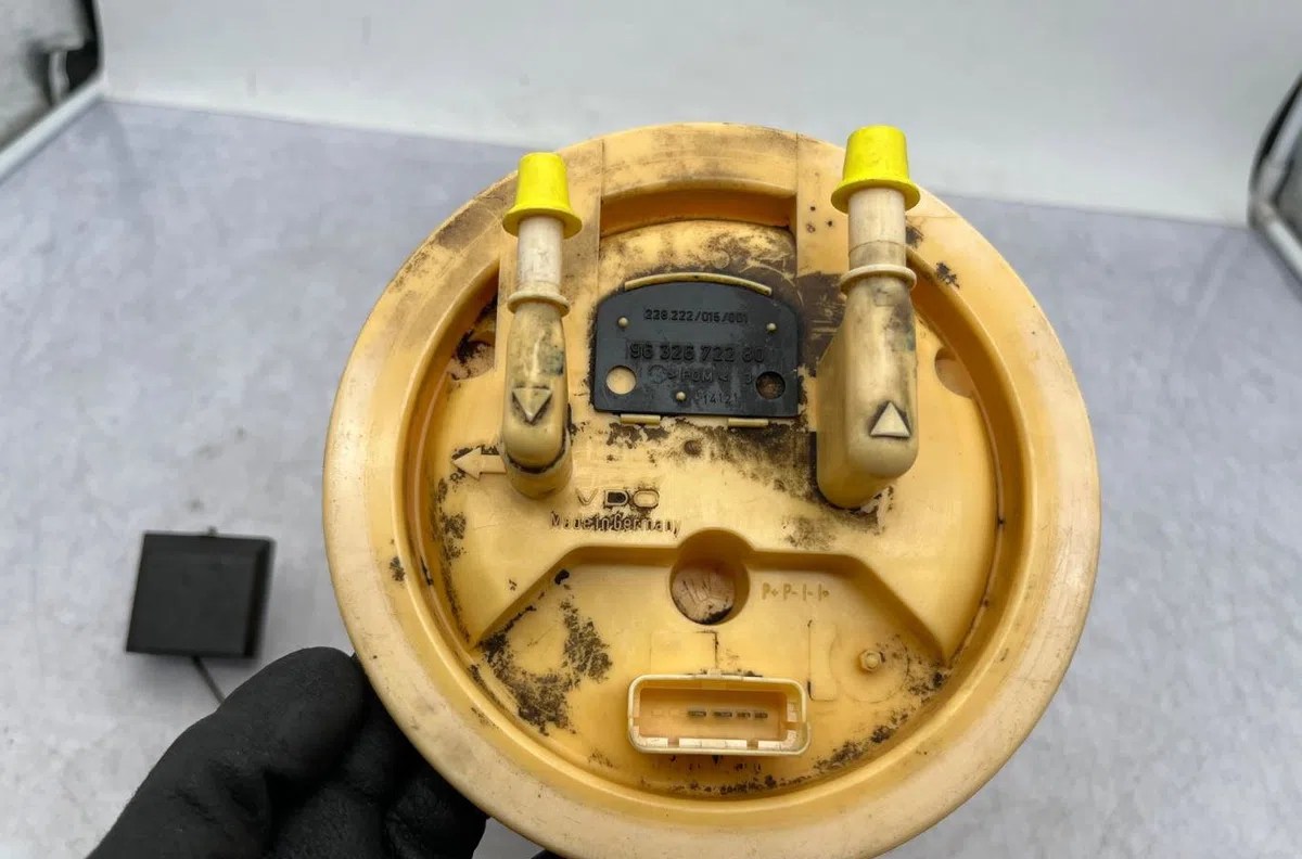 Pompe à carburant immergée CITROEN C5 1 PHASE 1 occasion