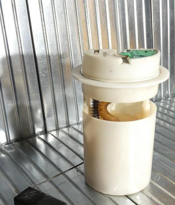 Pompe à carburant immergée CITROEN XSARA PHASE 1 occasion