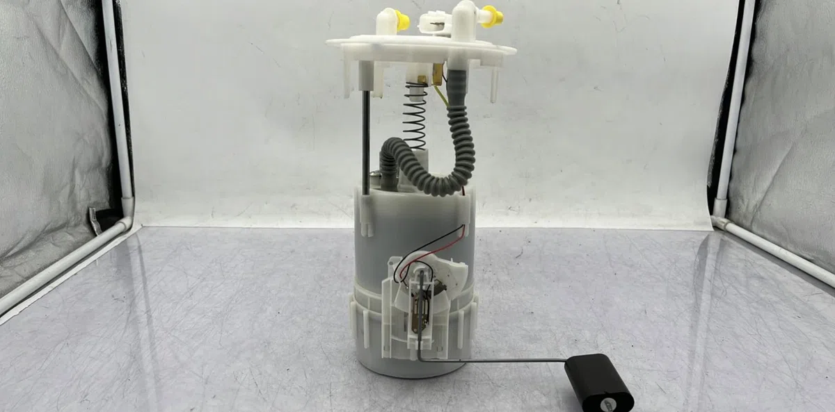 Pompe à carburant immergée DACIA DOKKER PHASE 2 occasion