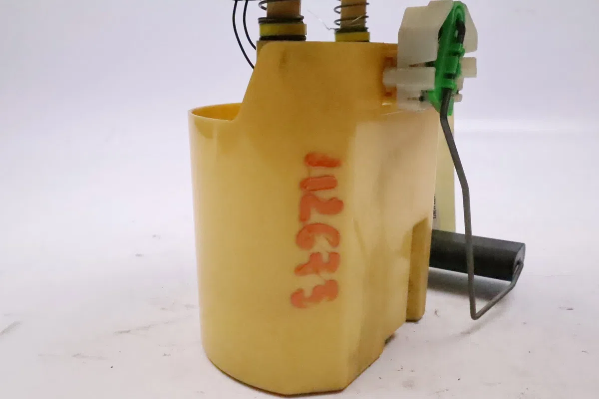 Pompe à carburant immergée Dacia DUSTER (HS_) 1.5 dci (hsmc) (2010-2018) occasion