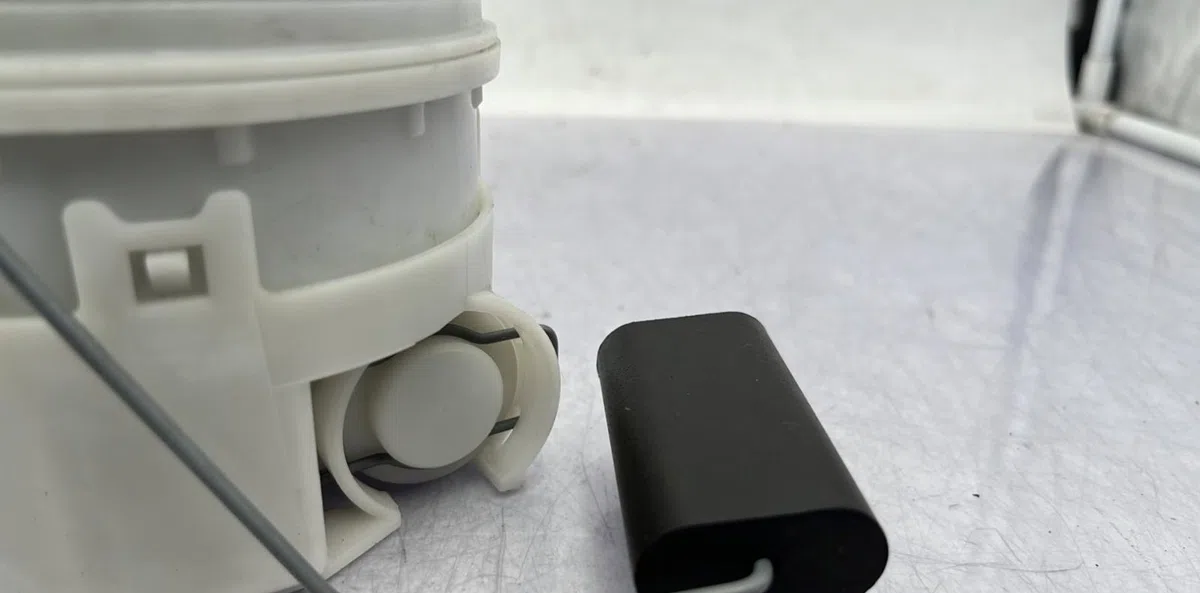 Pompe à carburant immergée DACIA SANDERO 2 PHASE 1 occasion