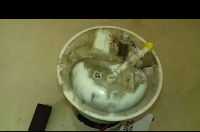 Pompe à carburant immergée Ford KA (RU8) 1.2 (2008-2016) 3 portes occasion