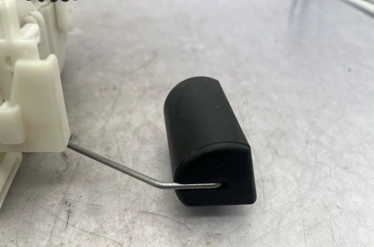 Pompe à carburant immergée HONDA CIVIC 7 PHASE 1 occasion