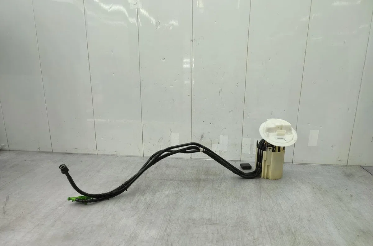 Pompe à carburant immergée MERCEDES CLASSE C 204 PHASE 2 BREAK occasion