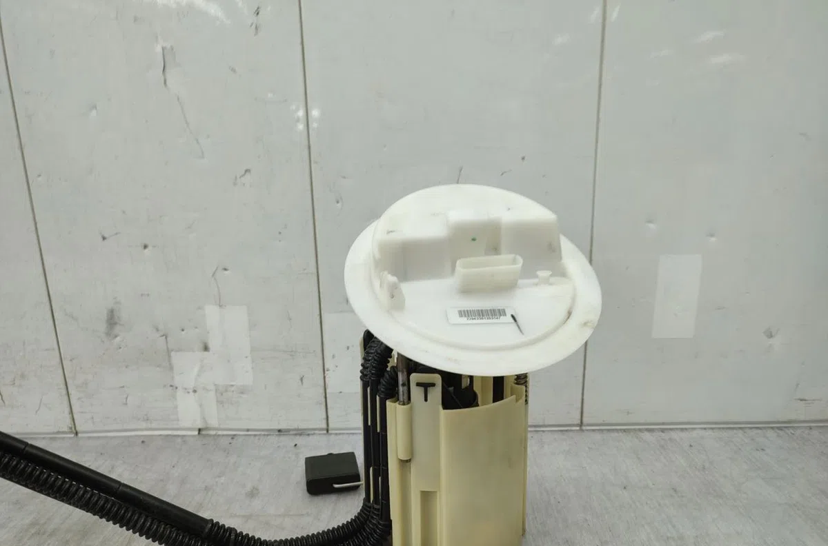Pompe à carburant immergée MERCEDES CLASSE C 204 PHASE 2 BREAK occasion