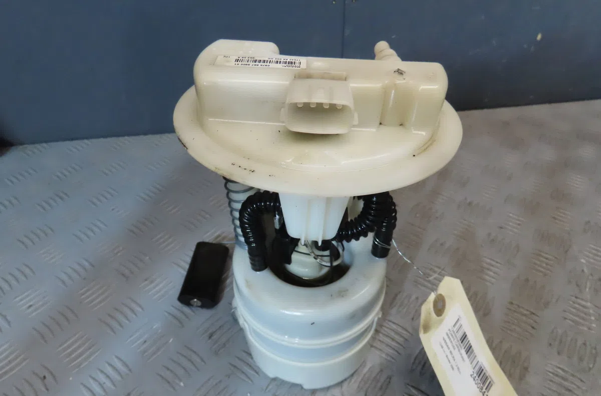 Pompe à carburant immergée NISSAN MICRA occasion
