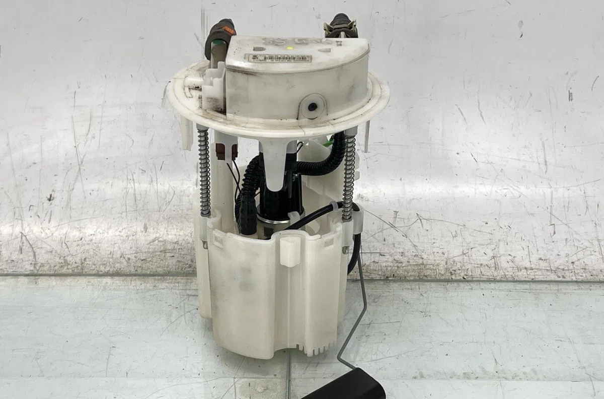 Pompe à carburant immergée OPEL GRANDLAND X 1 PHASE 1 occasion