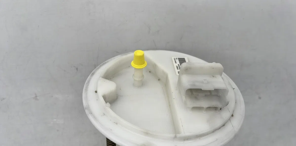 Pompe à carburant immergée OPEL MERIVA B PHASE 1 occasion