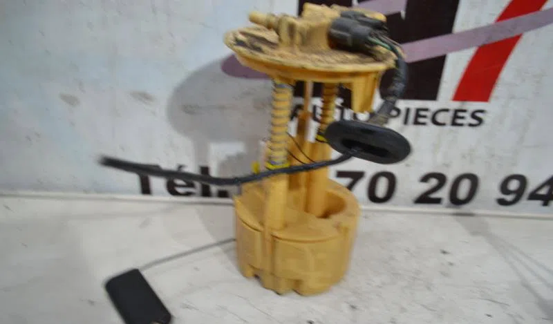 Pompe à carburant immergée RENAULT CLIO 3 PHASE 1 occasion