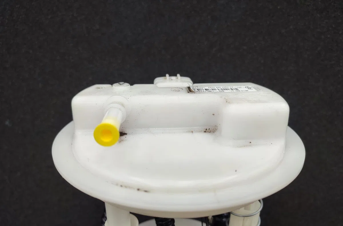 Pompe à carburant immergée RENAULT CLIO 3 PHASE 2 occasion