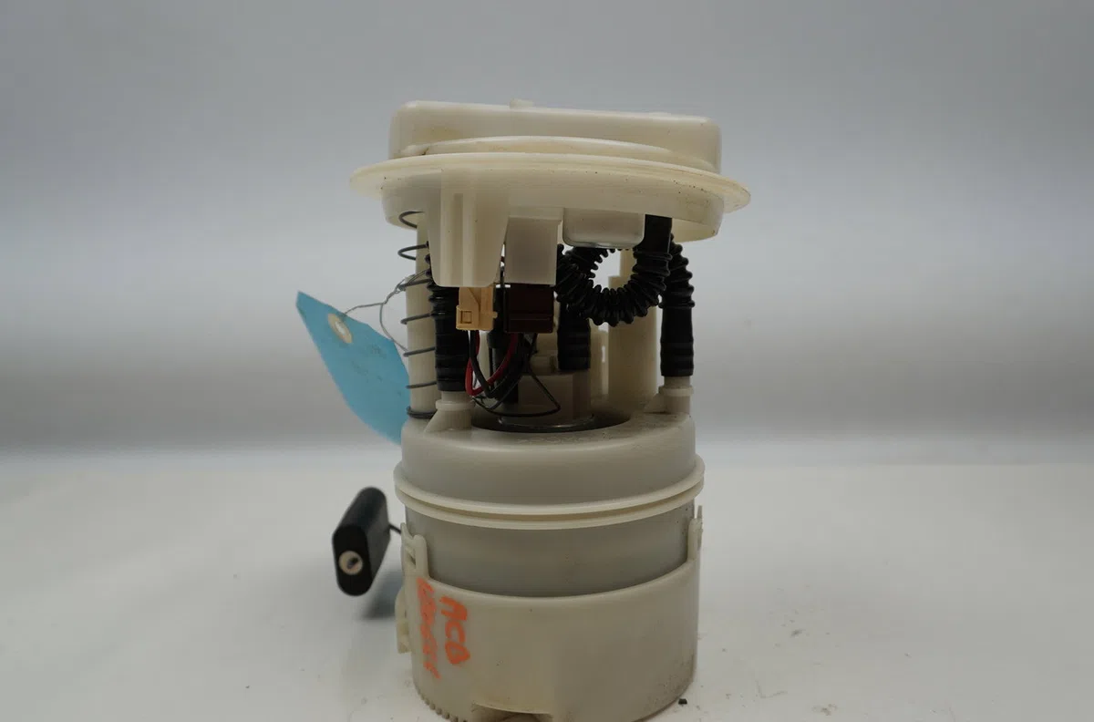 Pompe à carburant immergée Renault CLIO II (BB_, CB_) 1.2 16v (bb05, bb0w, bb11, bb27, bb2t, bb2u, bb2v, cb05,... (2001-