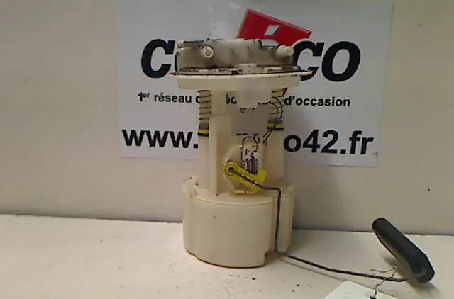 Pompe à carburant immergée Renault CLIO II (BB_, CB_) 1.5 dci (b-cb07) (2001-2009) 3 portes occasion