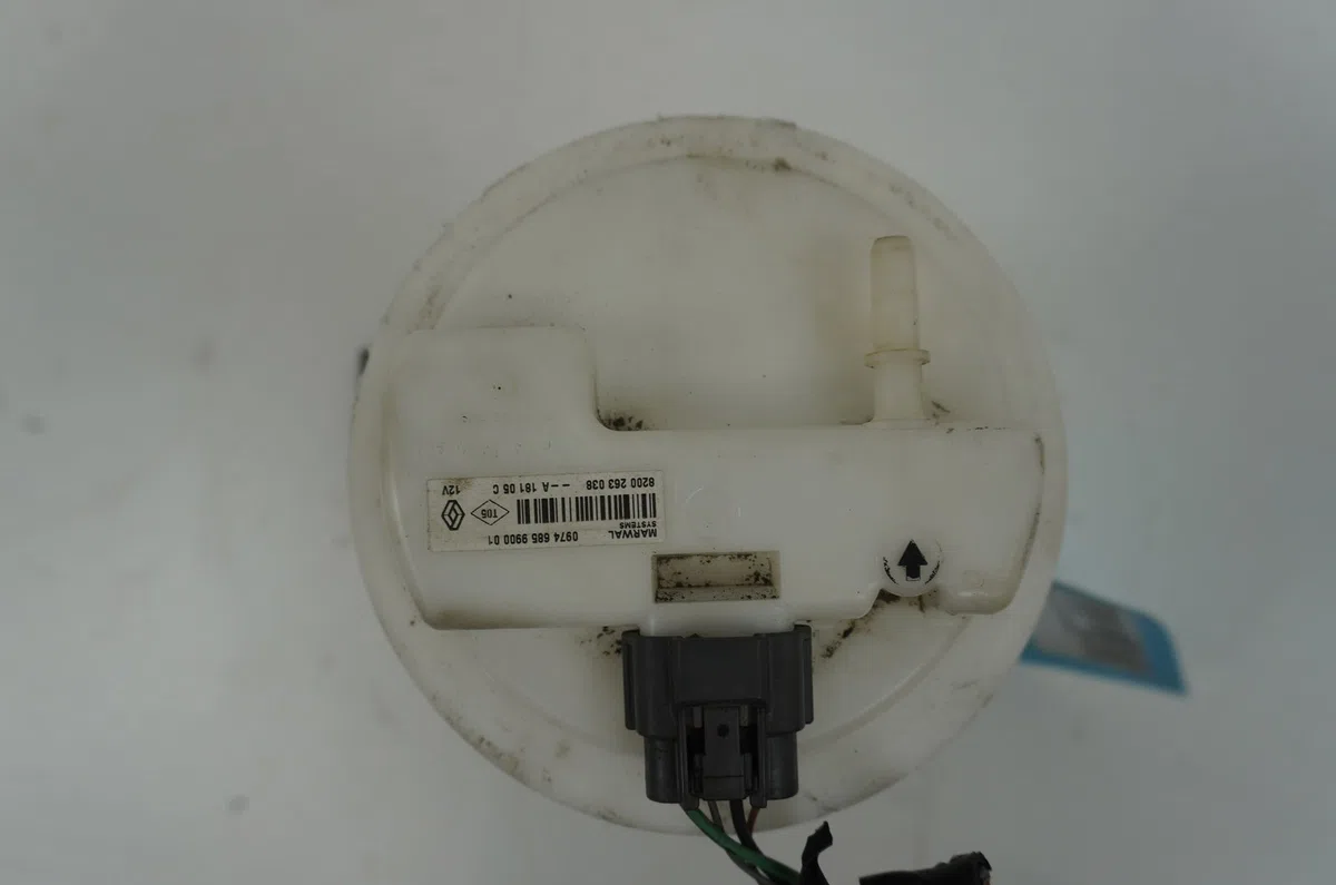 Pompe à carburant immergée Renault CLIO III (BR0-1, CR0-1) 1.4 16v (2005-2012) occasion