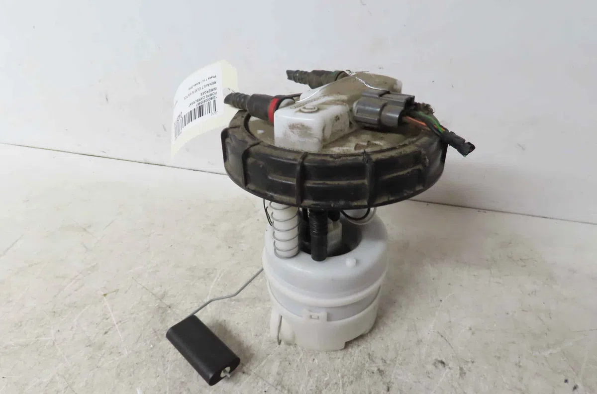 Pompe à carburant immergée RENAULT CLIO IV occasion