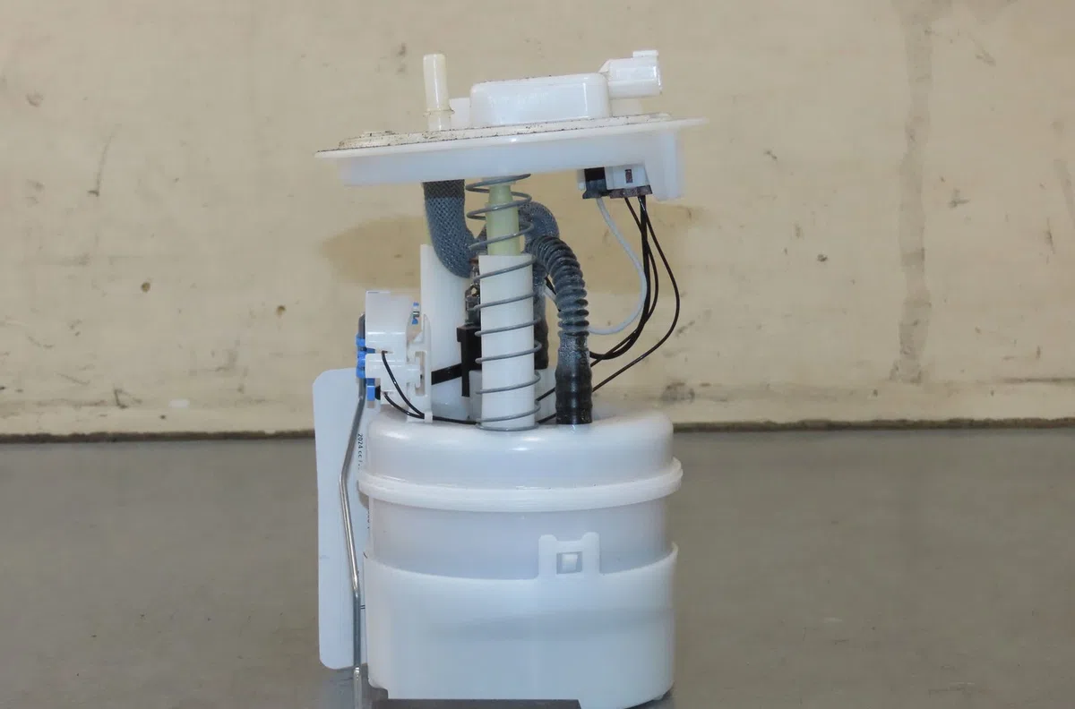 Pompe à carburant immergée Renault CLIO V (B7_) 1.0 lpg (b7mt) (2019) occasion
