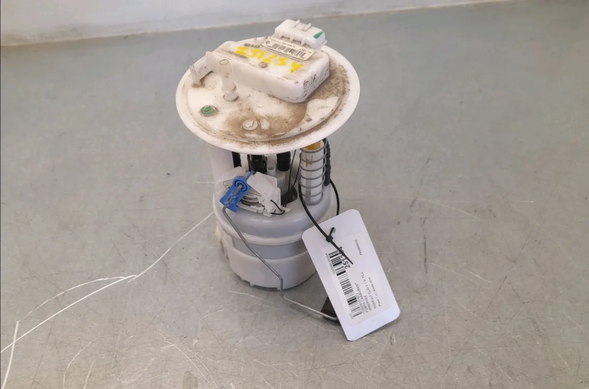 Pompe à carburant immergée Renault CLIO V (B7_) 1.0 tce 100 (b7mt) (2019) occasion