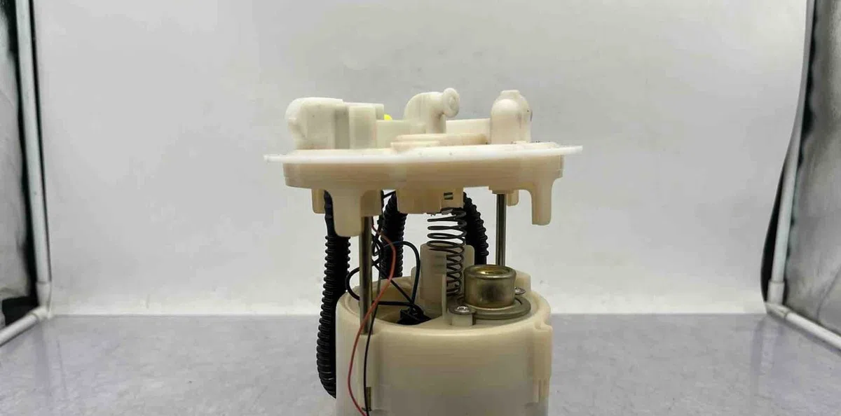 Pompe à carburant immergée RENAULT KANGOO 1 PHASE 1 occasion