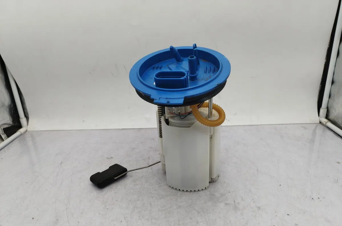 Pompe à carburant immergée SEAT LEON 3 PHASE 1 occasion