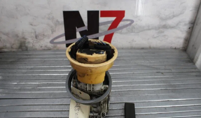 Pompe à carburant immergée VOLKSWAGEN POLO 4 PHASE 2 occasion