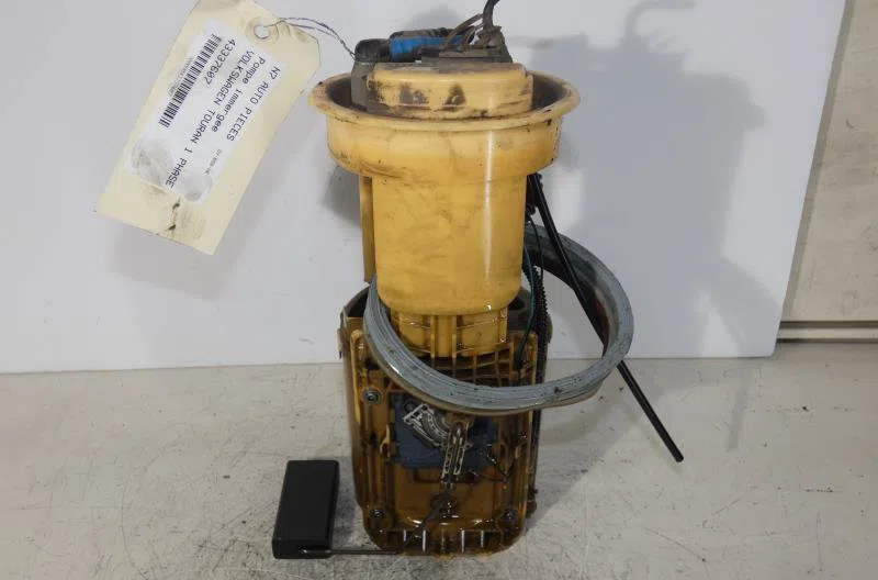 Pompe à carburant immergée VOLKSWAGEN TOURAN 1 PHASE 1 occasion