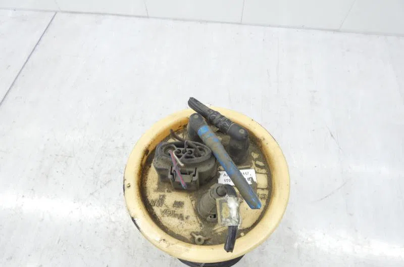 Pompe à carburant immergée VOLKSWAGEN TOURAN 1 PHASE 2 occasion