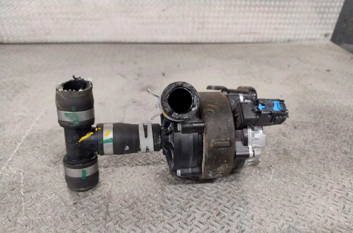 Pompe a eau RENAULT ESPACE 5  ESPACE 5 occasion
