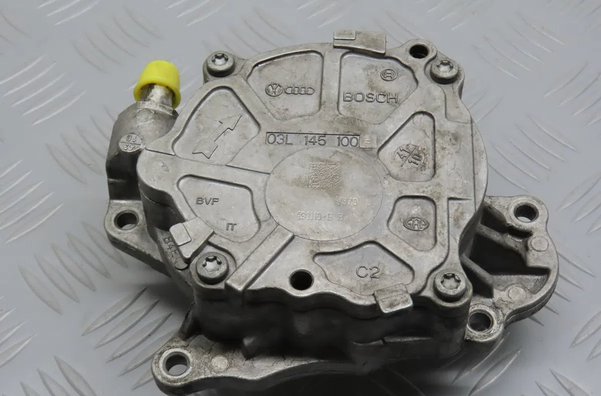 Pompe a vide Audi A4 B8 (8K2) 2.0 tdi (2007-2015) occasion