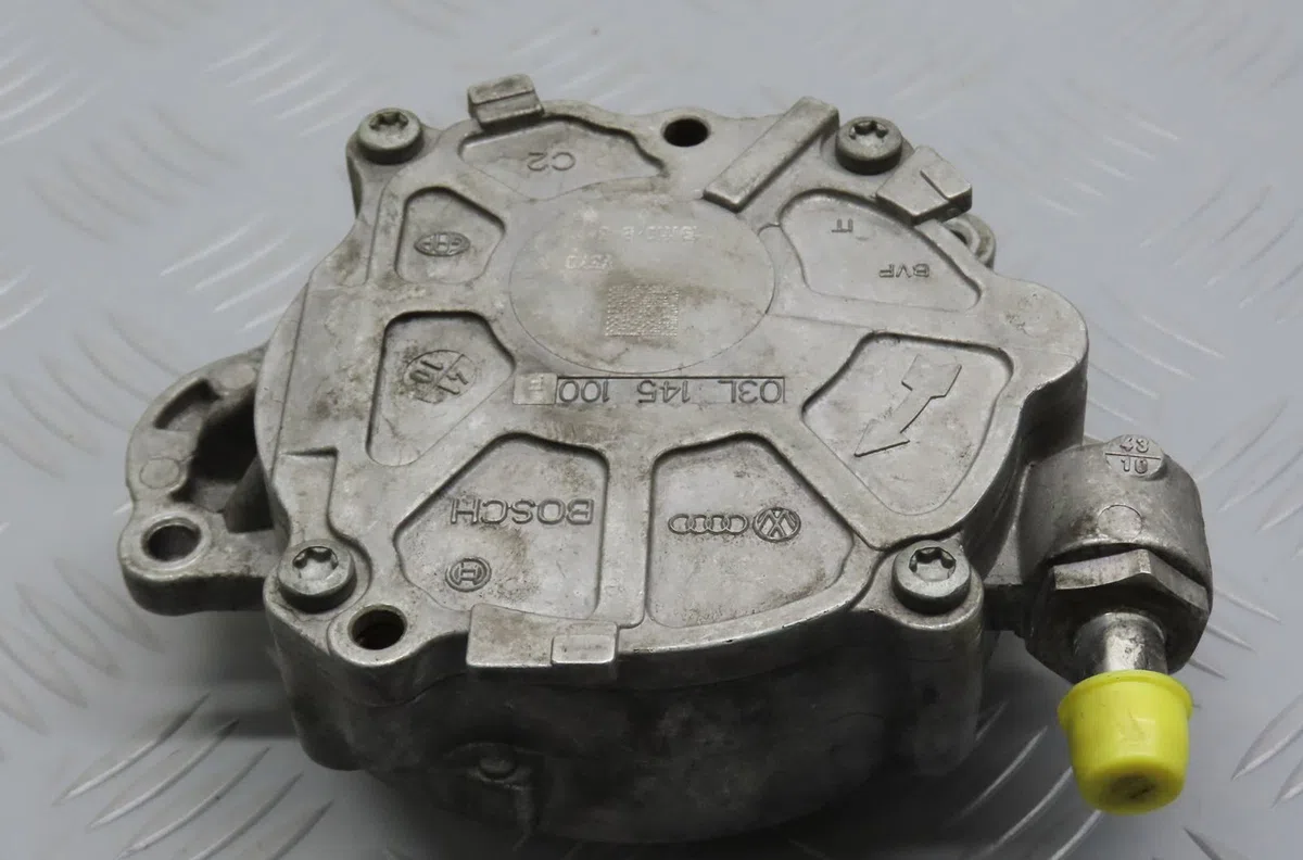 Pompe a vide Audi A4 B8 (8K2) 2.0 tdi (2007-2015) occasion