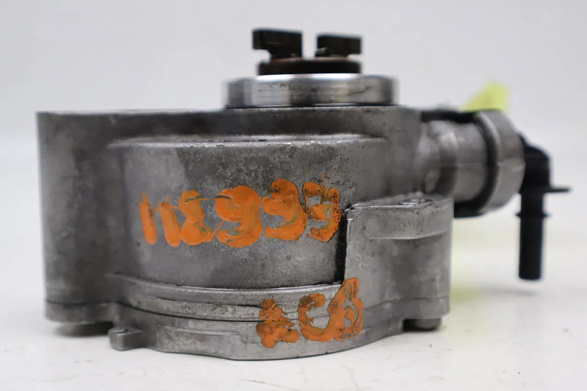 Pompe a vide Mazda 3 (BK) 1.6 di turbo (2004-2009) occasion