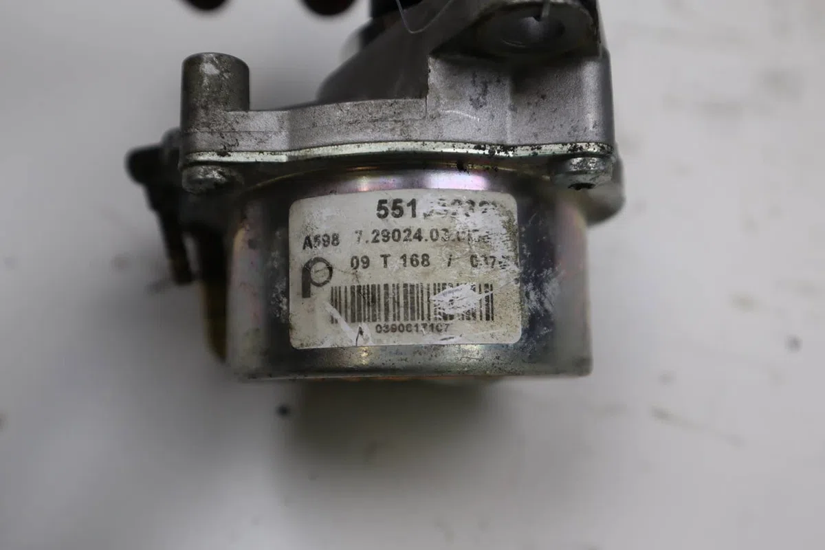Pompe a vide Opel CORSA D (S07) 1.3 cdti (l08, l68) (2006-2014) 3 portes occasion