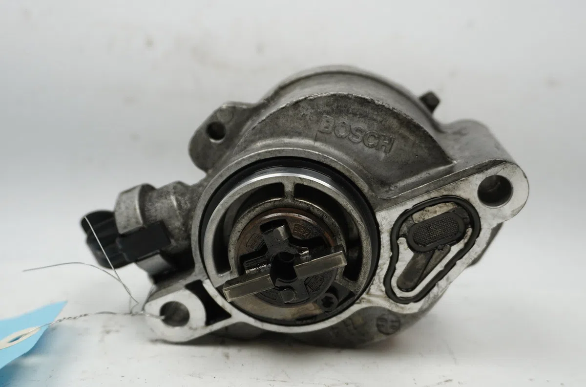 Pompe a vide Peugeot 308 I (4A_, 4C_) 1.6 hdi (2007-2014) 5 portes occasion