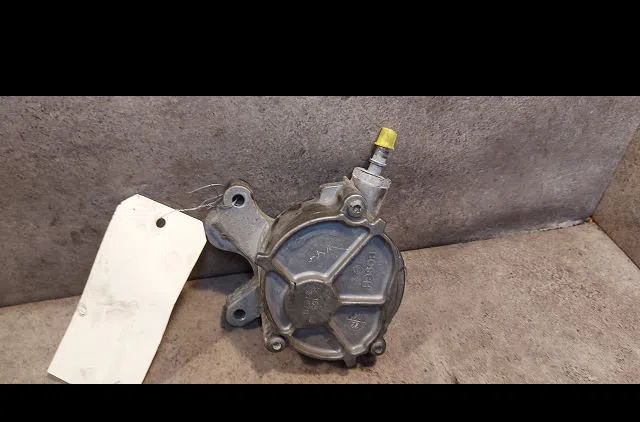 Pompe a vide Peugeot 407 (6D_) 2.0 hdi 135 (6drhrh, 6drhre, 6drhrg, 6drhrj) (2004-2010) 4 portes occasion