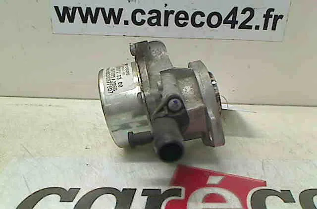 Pompe a vide RENAULT CLIO III 2008 occasion