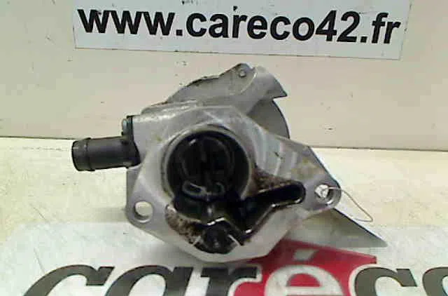 Pompe a vide RENAULT CLIO III 2008 occasion